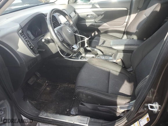 2017 Mitsubishi Outlander ES with VIN JA4AZ2A38HZ000697, listed as a Copart auction lot 48722775 with 71,900 mi miles and Salvage Title. Bid and sale history available at carsss.com. Image 7.