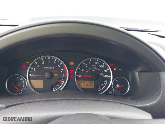 2005 Nissan Pathfinder LE with VIN 5N1AR18W35C742175, listed as a IAAI auction lot 41921815 with 203,973 mi miles. Bid and sale history available at carsss.com. Image 7.