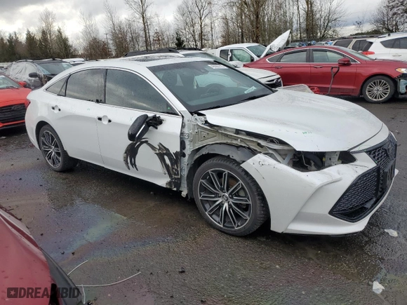 2019 Toyota Avalon XLE with VIN 4T1BZ1FB3KU006475, listed as a Copart auction lot 46095115 with 132,861 mi miles and Salvage Title. Bid and sale history available at carsss.com. Image 4.