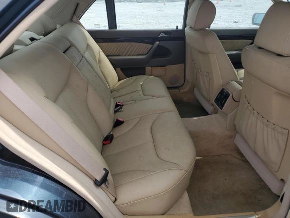 1996 Mercedes-Benz S 320 z VIN WDBGA33EXTA311436, wystawiony jako Copart lot #88064635 z przebiegiem Nie podano mil oraz Nie do naprawy • Non repairable. Historia ofert i sprzedaży dostępna na DreamBid. Obrazek 10.