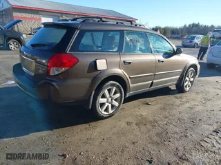 2008 Subaru Outback (Natl) i with VIN 4S4BP61C387312909, listed as a IAAI auction lot 41218130 with 214,045 mi miles. Bid and sale history available at carsss.com. Image 4.