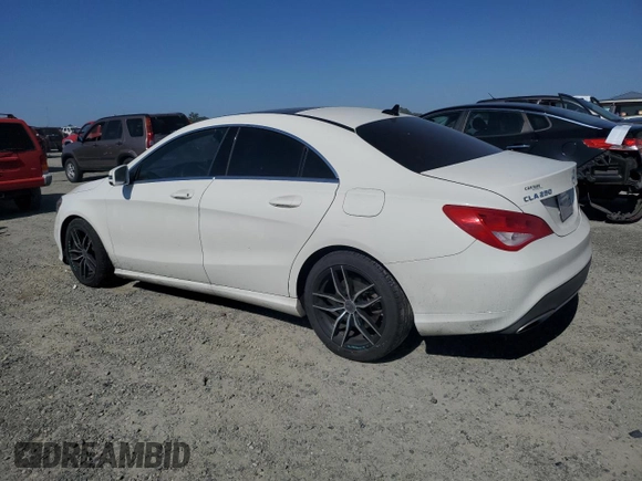 2017 Mercedes-Benz CLA 250 z VIN WDDSJ4EB4HN438046, wystawiony jako Copart lot #56001865 z przebiegiem 101 075 mil mil oraz Szkoda całkowita • Salvage title. Historia ofert i sprzedaży dostępna na DreamBid. Obrazek 2.