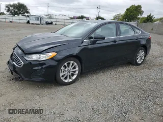 2020 Ford Fusion SE z VIN 3FA6P0LU2LR190057, wystawiony jako Copart lot #55810855 z przebiegiem 45 584 mil mil oraz Szkoda całkowita • Salvage title. Historia ofert i sprzedaży dostępna na DreamBid. Obrazek 1.
