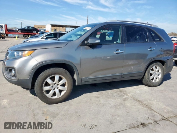 2013 Kia Sorento LX with VIN 5XYKT3A6XDG385538, listed as a Copart auction lot 45999785 with 162,361 mi miles and Salvage Title. Bid and sale history available at carsss.com. Image 1.