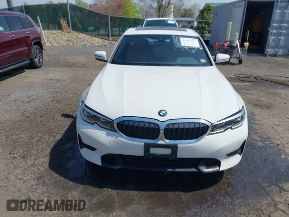 2019 BMW 3 Series 330i xDrive with VIN WBA5R7C54KAJ79214, listed as a IAAI auction lot 42001361 with 103,265 mi miles. Bid and sale history available at carsss.com. Image 13.