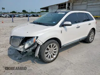 2012 Lincoln MKX z VIN 2LMDJ6JK1CBL19735, wystawiony jako Copart lot #57648335 z przebiegiem 147 938 mil mil oraz Szkoda całkowita • Salvage title. Historia ofert i sprzedaży dostępna na DreamBid. Obrazek 1.