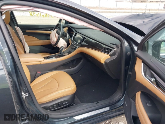 2018 Buick LaCrosse Premium with VIN 1G4ZR5SS9JU117882, listed as a IAAI auction lot 39161658 with 72,662 mi miles. Bid and sale history available at carsss.com. Image 5.