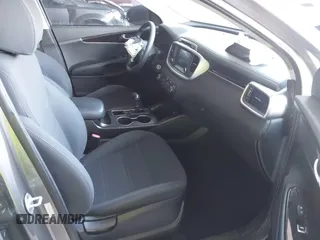 2018 Kia Sorento L with VIN 5XYPG4A37JG414012, listed as a IAAI auction lot 41486456 with 165,262 mi miles. Bid and sale history available at carsss.com. Image 5.