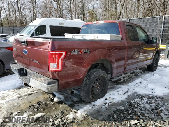 2015 Ford F-150 XLT with VIN 1FTEX1EP8FKE55723, listed as a Copart auction lot 88250755 with 126,052 mi miles and Salvage Title. Bid and sale history available at carsss.com. Image 3.