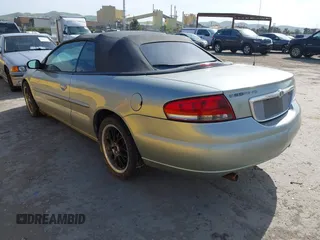 2004 Chrysler Sebring LX with VIN 1C3EL45X04N152674, listed as a IAAI auction lot 42056024 with 88,773 mi miles and . Bid and sale history available at DreamBid. Image 3.
