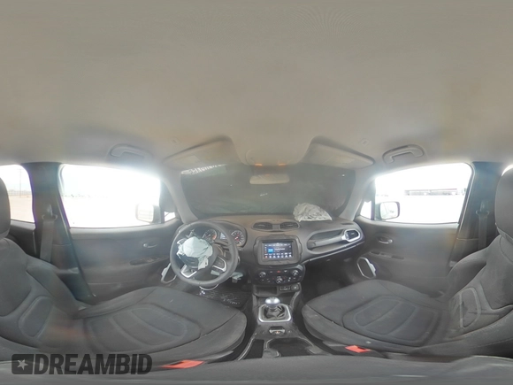 2018 Jeep Renegade Latitude with VIN ZACCJABH4JPH33439, listed as a Copart auction lot 48792455 with 37,992 mi miles and Salvage title. Bid and sale history available at DreamBid. Image 13.