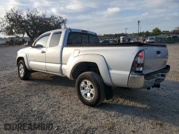 2008 Toyota Tacoma PreRunner with VIN 5TETU62N18Z472703, listed as a Copart auction lot 51036735 with 144,595 mi miles and Salvage Title. Bid and sale history available at DreamBid. Image 2.