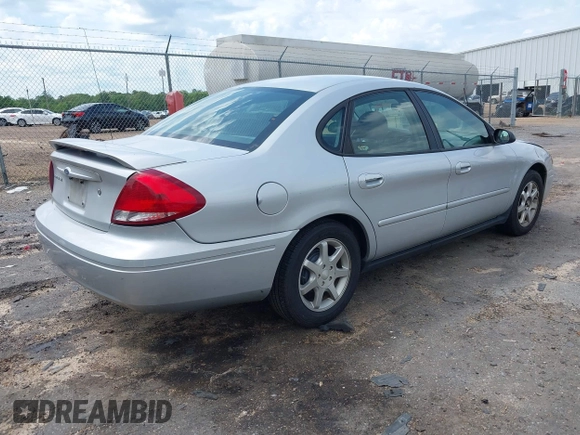 2006 Ford Taurus SE with VIN 1FAFP53U26A237678, listed as a IAAI auction lot 42172356 with 175,148 mi miles and . Bid and sale history available at DreamBid. Image 4.