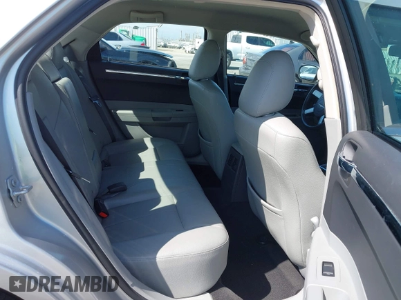 2007 Chrysler 300 Touring with VIN 2C3KA53G57H737815, listed as a IAAI auction lot 42126668 with 46,750 mi miles and . Bid and sale history available at DreamBid. Image 8.