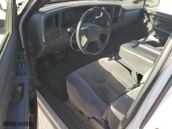 2006 Chevrolet Silverado 1500 Work Truck with VIN 1GCEC14V26E200897, listed as a Copart auction lot 87646235 with 403,526 mi miles and Clean Title. Bid and sale history available at carsss.com. Image 8.