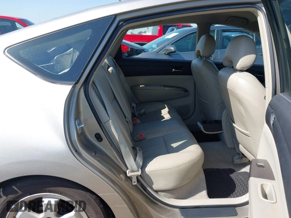 2008 Toyota Prius z VIN JTDKB20UX87728882, wystawiony jako IAAI lot #41603539 z przebiegiem 20 032 mil mil oraz . Historia ofert i sprzedaży dostępna na DreamBid. Obrazek 8.