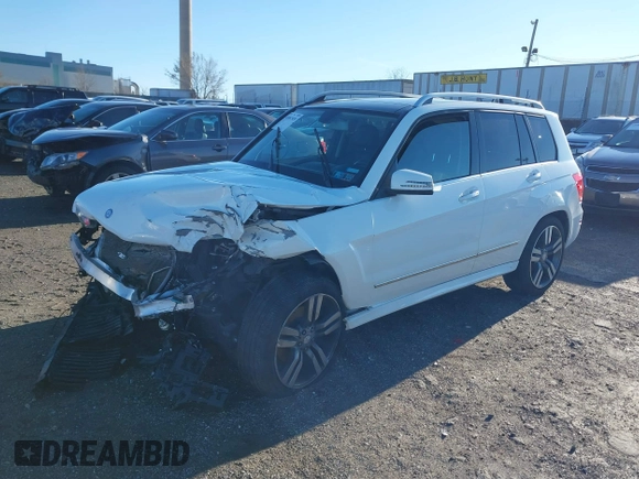 2013 Mercedes-Benz GLK 350 z VIN WDCGG8JBXDG093271, wystawiony jako IAAI lot #41061919 z przebiegiem 83 485 mil mil oraz . Historia ofert i sprzedaży dostępna na DreamBid. Obrazek 17.