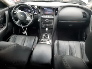 2017 Infiniti QX70 z VIN JN8CS1MW9HM416018, wystawiony jako Copart lot #60274225 z przebiegiem 45 125 mil mil oraz Szkoda całkowita • Salvage title. Historia ofert i sprzedaży dostępna na DreamBid. Obrazek 8.