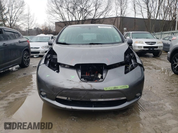 2015 Nissan LEAF SV with VIN 1N4AZ0CP3FC300910, listed as a Copart auction lot 46025595 with 59,822 mi miles and Non repairable. Bid and sale history available at DreamBid. Image 5.