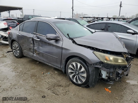 2015 Honda Accord Hybrid Touring with VIN 1HGCR6F74FA009959, listed as a Copart auction lot 49741645 with 105,646 mi miles and Salvage Title. Bid and sale history available at carsss.com. Image 4.
