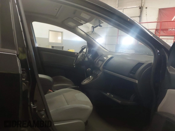 2011 Nissan Sentra SR with VIN 3N1AB6AP0BL723742, listed as a IAAI auction lot 42023638 with 101,520 mi miles and . Bid and sale history available at DreamBid. Image 5.