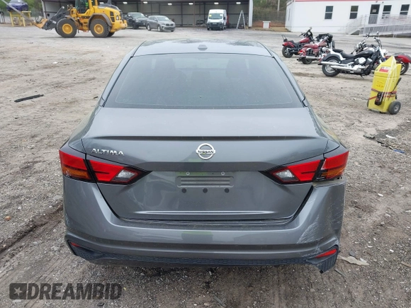 2020 Nissan Altima 2.5 S with VIN 1N4BL4BV2LC228560, listed as a IAAI auction lot 41947151 with 65,000 mi miles and . Bid and sale history available at carsss.com. Image 17.