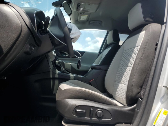 2019 Chevrolet Equinox LS z VIN 3GNAXHEV0KS551213, wystawiony jako Copart lot #55890995 z przebiegiem 86 527 mil mil oraz Nie do naprawy • Non repairable. Historia ofert i sprzedaży dostępna na DreamBid. Obrazek 7.