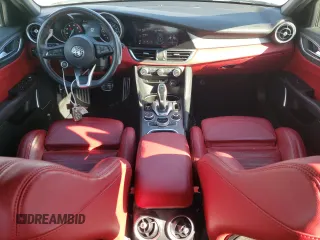 2020 Alfa Romeo Giulia Ti Sport with VIN ZARFAMBN0L7635096, listed as a Copart auction lot 84913134 with 49,765 mi miles and Salvage title. Bid and sale history available at DreamBid. Image 8.