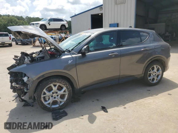 2024 Dodge Hornet R/T with VIN ZACPDFCW6R3A29068, listed as a Copart auction lot 61591825 with Not provided miles and Non repairable. Bid and sale history available at DreamBid. Image 1.