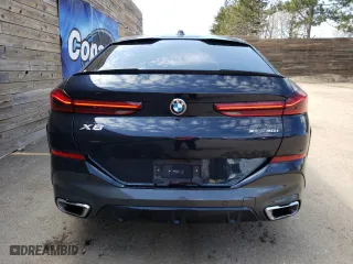 2025 BMW X6 xDrive40i with VIN 5UX33EX03S9X36158, listed as a Copart auction lot 53862325 with 20,035 mi miles and Clean Title. Bid and sale history available at carsss.com. Image 6.