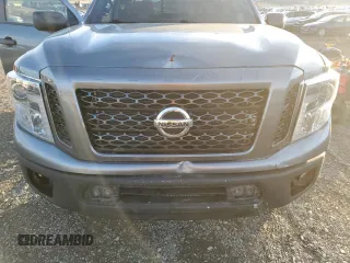 2017 Nissan Titan XD SV with VIN 1N6BA1F41HN563432, listed as a Copart auction lot 81428684 with 69,886 mi miles and Clean Title. Bid and sale history available at carsss.com. Image 11.