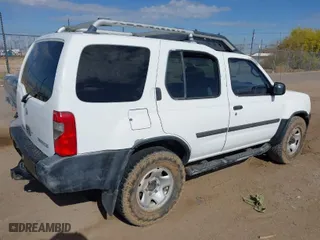 2000 Nissan Xterra XE with VIN 5N1ED28Y5YC563096, listed as a IAAI auction lot 41953125 with 188,540 mi miles. Bid and sale history available at carsss.com. Image 4.