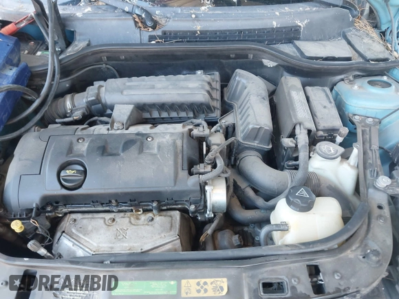 2008 MINI Hardtop with VIN WMWMF33538TU66389, listed as a IAAI auction lot 42558735 with 151,041 mi miles and . Bid and sale history available at DreamBid. Image 10.