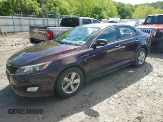 2015 Kia Optima LX z VIN 5XXGM4A70FG449711, wystawiony jako Copart lot #56599955 z przebiegiem 178 098 mil mil oraz Szkoda całkowita • Salvage title. Historia ofert i sprzedaży dostępna na DreamBid. Obrazek 1.