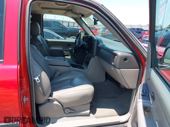 2005 Chevrolet Avalanche LT with VIN 3GNEC12Z35G179854, listed as a IAAI auction lot 42443728 with 263,042 mi miles and . Bid and sale history available at DreamBid. Image 5.