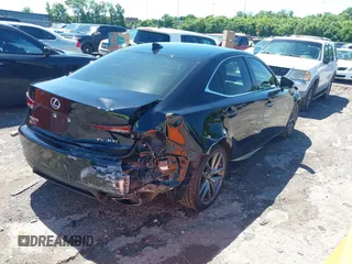 2020 Lexus IS 300 F Sport z VIN JTHGA1D23L5107353, wystawiony jako IAAI lot #42307666 z przebiegiem 113 485 mil mil oraz . Historia ofert i sprzedaży dostępna na DreamBid. Obrazek 4.