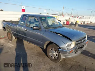 1997 Toyota Tacoma with VIN 4TAVL52N6VZ241241, listed as a IAAI auction lot 41402830 with 169,172 mi miles. Bid and sale history available at carsss.com. Image 1.