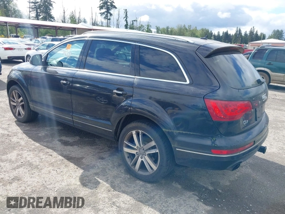 2013 Audi Q7 Premium Plus z VIN WA1LGAFE3DD009852, wystawiony jako IAAI lot #42310347 z przebiegiem 179 483 mil mil oraz . Historia ofert i sprzedaży dostępna na DreamBid. Obrazek 3.