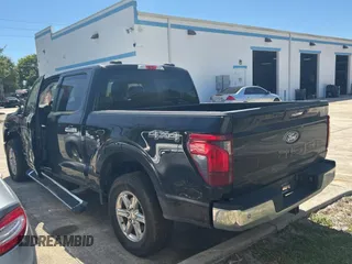 2024 Ford F-150 XLT with VIN 1FTFW3LD3RFA25851, listed as a Copart auction lot 53828565 with 32,477 mi miles and Clean Title. Bid and sale history available at carsss.com. Image 3.