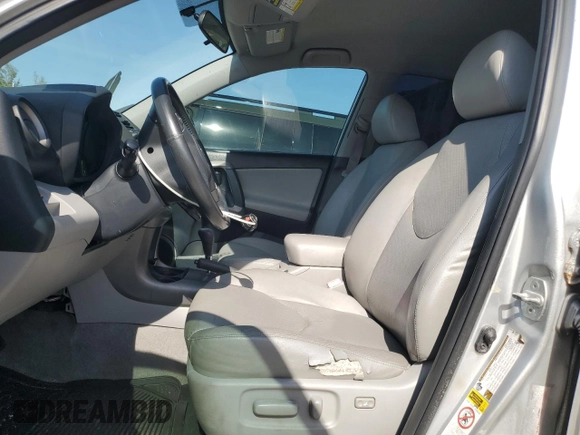 2008 Toyota RAV4 Limited with VIN JTMZK31V985017035, listed as a Copart auction lot 58745495 with 181,873 mi miles and Salvage title. Bid and sale history available at DreamBid. Image 7.