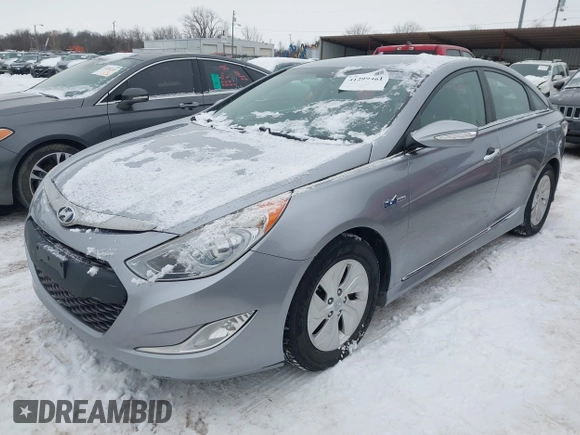2014 Hyundai Sonata Hybrid Limited with VIN KMHEC4A4XEA117023, listed as a IAAI auction lot 41299461 with 154,822 mi miles. Bid and sale history available at carsss.com. Image 17.