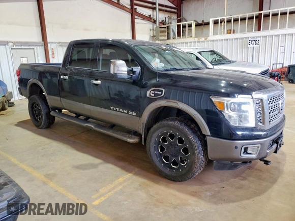 2016 Nissan Titan Pro-4X with VIN 1N6BA1F44GN509606, listed as a Copart auction lot 62336625 with 258,040 mi miles and Salvage title. Bid and sale history available at DreamBid. Image 4.