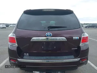 2013 Toyota Highlander Limited z VIN JTEDC3EH7D2017120, wystawiony jako IAAI lot #42060409 z przebiegiem 122 721 mil mil oraz . Historia ofert i sprzedaży dostępna na DreamBid. Obrazek 18.
