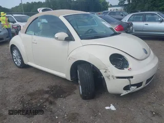 2008 Volkswagen Beetle SE with VIN 3VWRF31Y68M407645, listed as a IAAI auction lot 42572038 with 171,530 mi miles and . Bid and sale history available at DreamBid. Image 1.