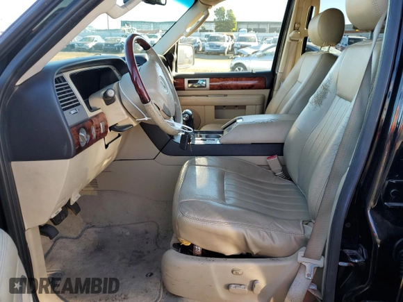 2006 Lincoln Navigator Luxury with VIN 5LMFU28566LJ09122, listed as a Copart auction lot 87885115 with 193,955 mi miles and Clean Title. Bid and sale history available at carsss.com. Image 7.