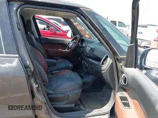 2014 FIAT 500L Trekking with VIN ZFBCFADH4EZ008836, listed as a IAAI auction lot 42305649 with 92,376 mi miles and . Bid and sale history available at DreamBid. Image 5.