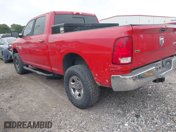 2015 Ram 2500 SLT with VIN 3C6TR5DT2FG576205, listed as a IAAI auction lot 42173472 with 334,933 mi miles. Bid and sale history available at carsss.com. Image 3.