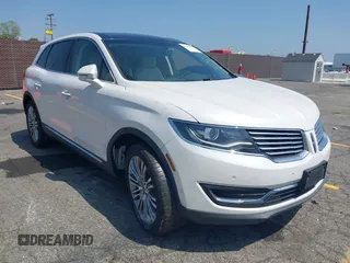 2017 Lincoln MKX Reserve z VIN 2LMPJ6LP2HBL49047, wystawiony jako IAAI lot #42151969 z przebiegiem 65 719 mil mil oraz . Historia ofert i sprzedaży dostępna na DreamBid. Obrazek 1.