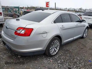 2011 Ford Taurus SEL z VIN 1FAHP2HW1BG118741, wystawiony jako IAAI lot #41988699 z przebiegiem Nie podano mil oraz . Historia ofert i sprzedaży dostępna na DreamBid. Obrazek 4.