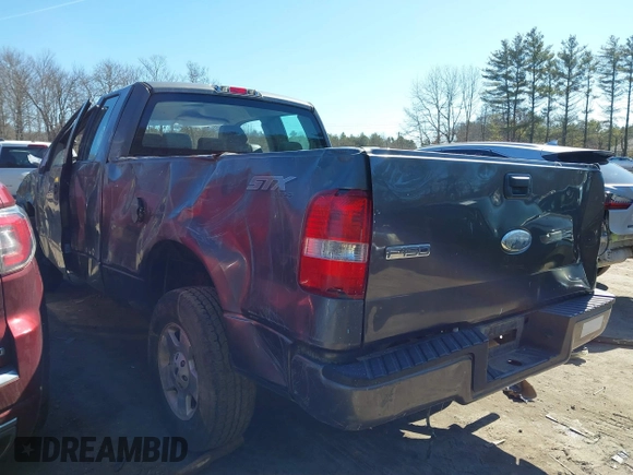 2006 Ford F-150 STX with VIN 1FTRX14W66NB33090, listed as a IAAI auction lot 41338300 with 1 mi miles. Bid and sale history available at carsss.com. Image 3.